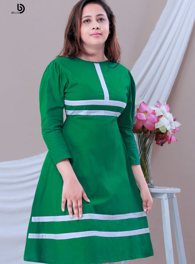 LONG SLEEVE SHORT DRESS