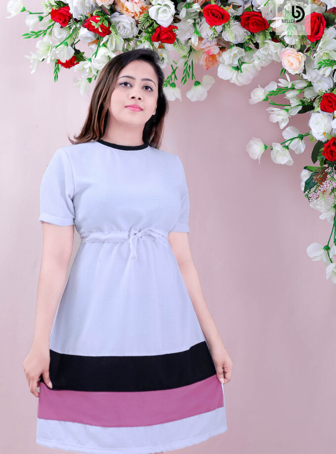 SHORT SLEEVE SHORT WHITE DRESS