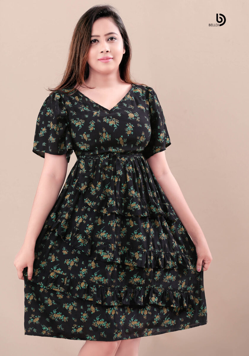 FLORAL SHORT SLEEVE V -NECK SHORT DRESS