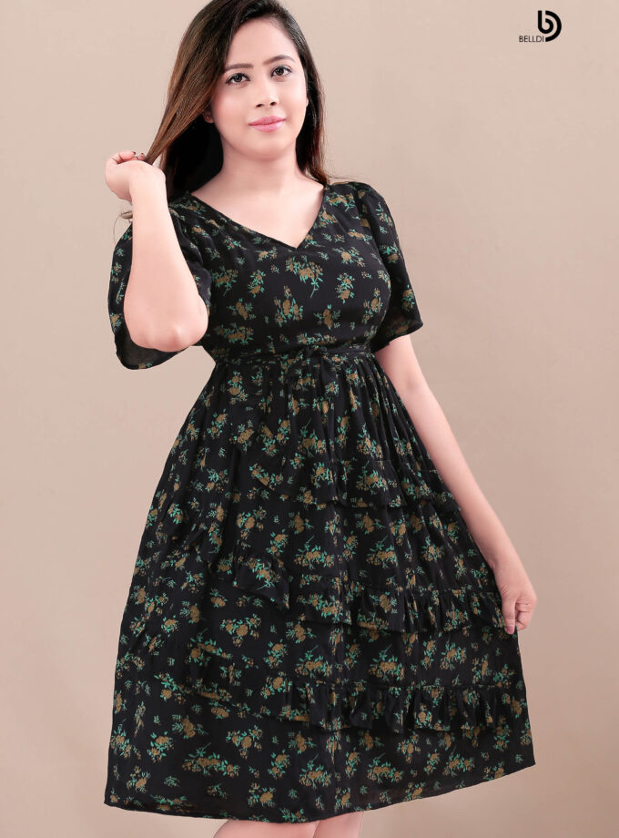 FLORAL SHORT SLEEVE V -NECK SHORT DRESS