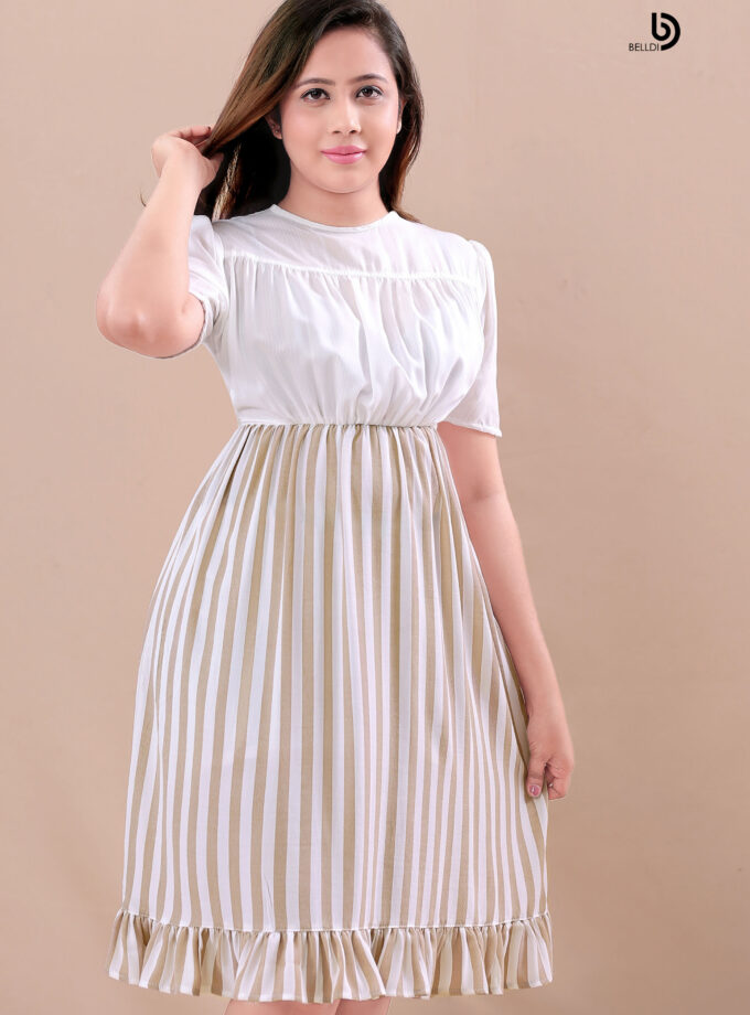 SHORT SLEEVE SHORT DRESS