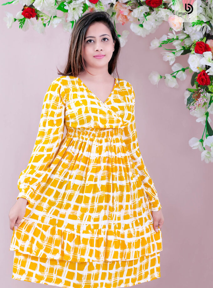 CUFF SLEEVE CROSS NECK SHORT DRESS
