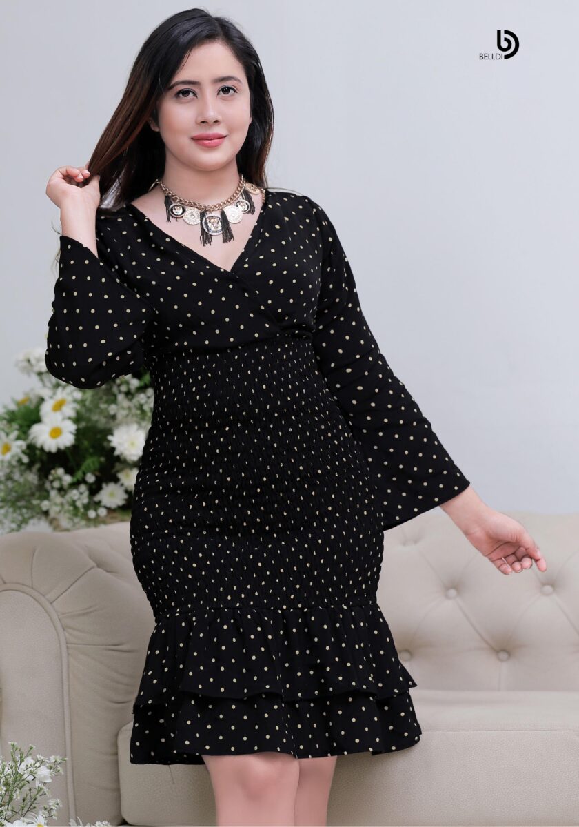 LONG SLEEVE CROSS NECK SHORT DRESS