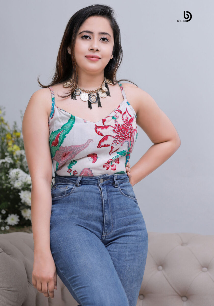 SPAGETTI STRAP TOP