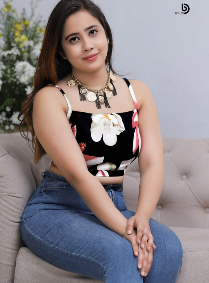 SPAGETTI STRAP TOP