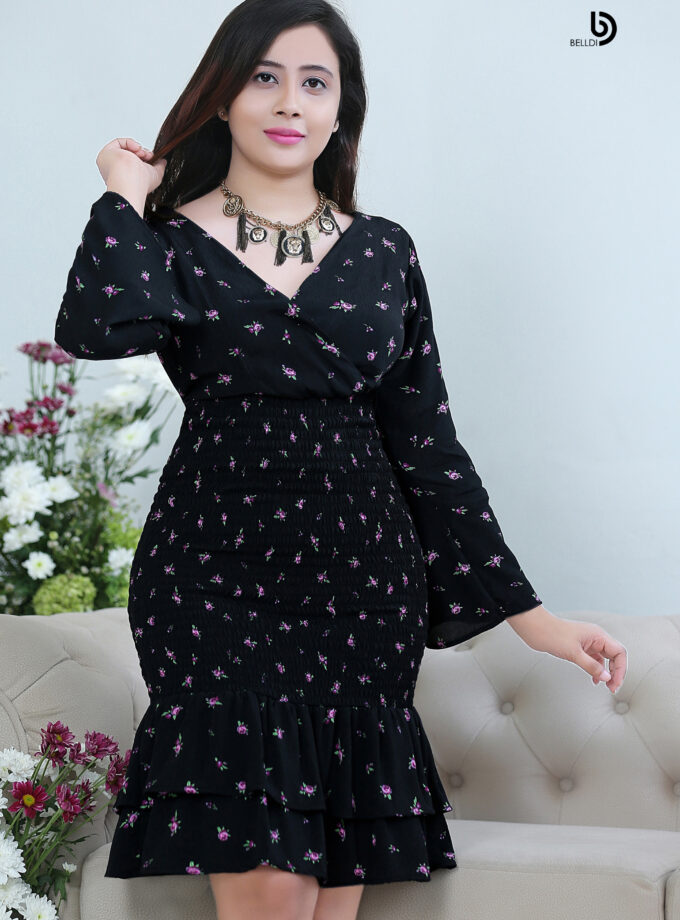 LONG SLEEVE CROSS NECK SHORT DRESS