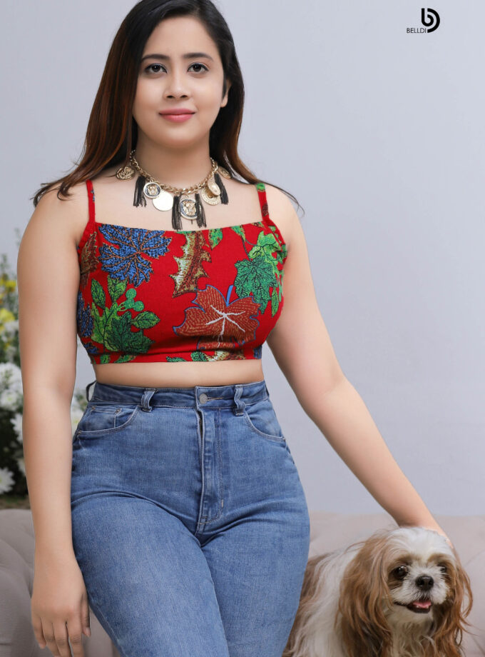 SPAGETTI STRAP TOP