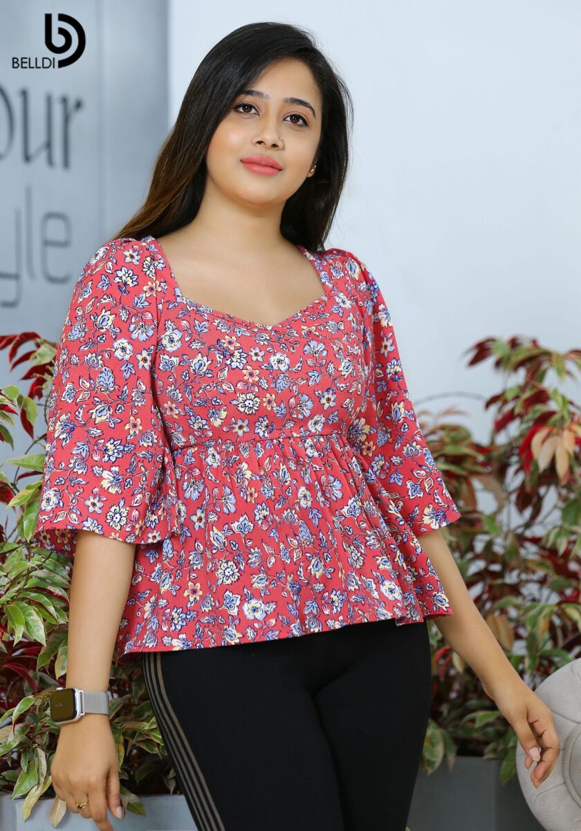 BUTTERFLY SLEEVE FLORAL TOP - Image 2