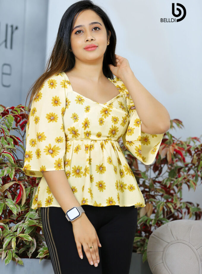 BUTTERFLY SLEEVE FLORAL TOP
