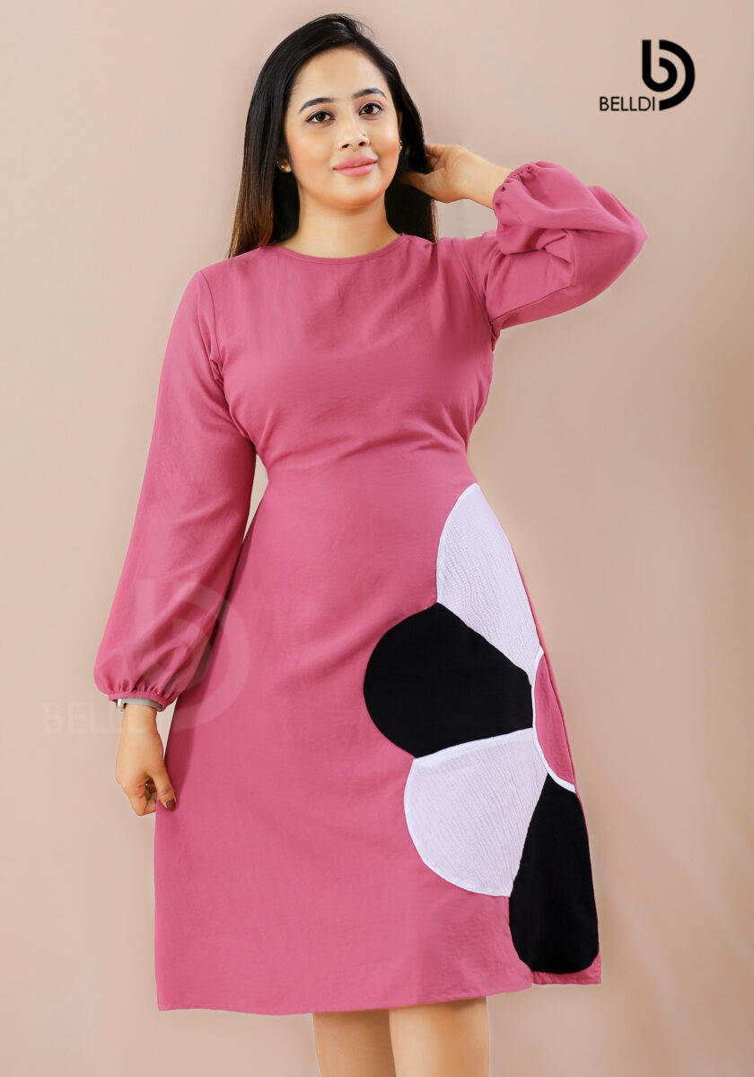 JEWEL NECK LONG SLEEVE SHORT PINK DRESS