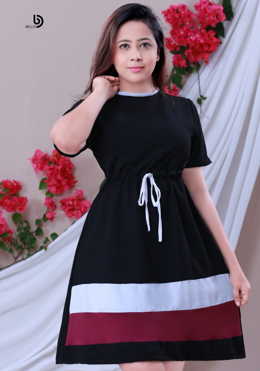 SHORT SLEEVE SHORT BLACK DRESS - Image 2