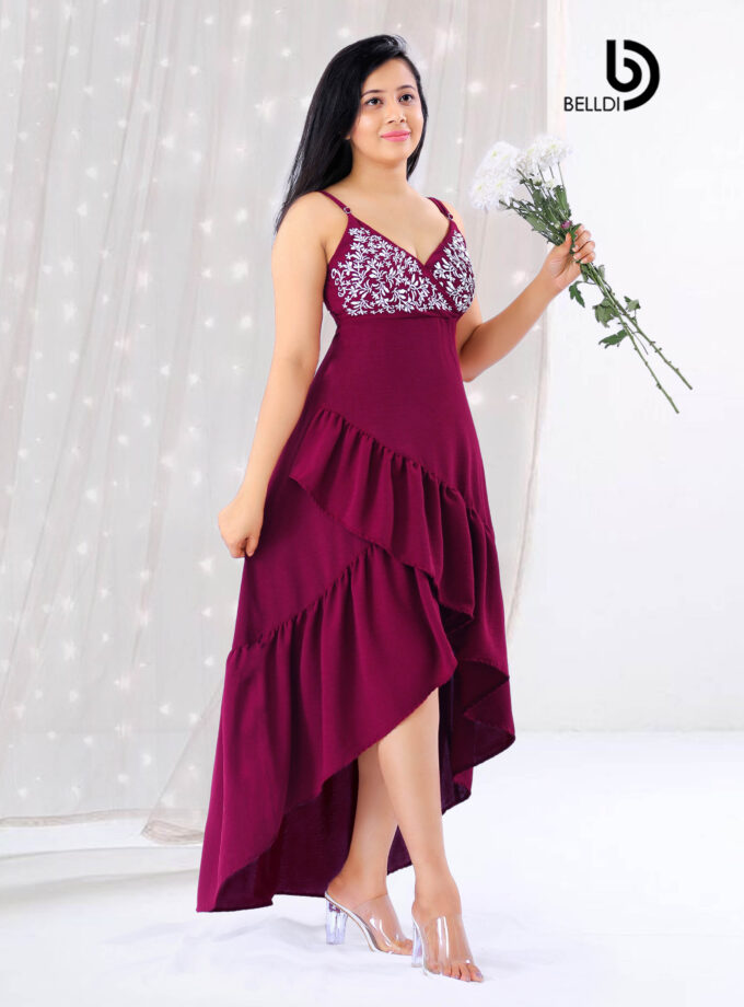 EMBROIDERED V NECK SPAGHETTI STRAPS MAXI DRESS