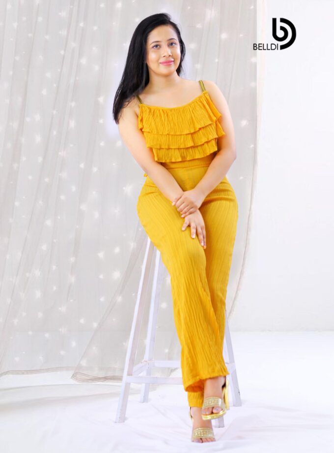 SPAGHETTI STRAP LAYERED RUFFLE YELLOW CROP TOP