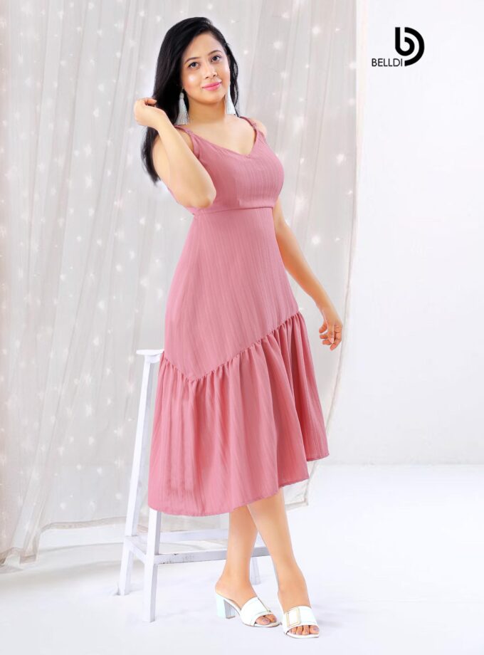 V-NECK SPAGHETTI STRAPS MIDI DRESS