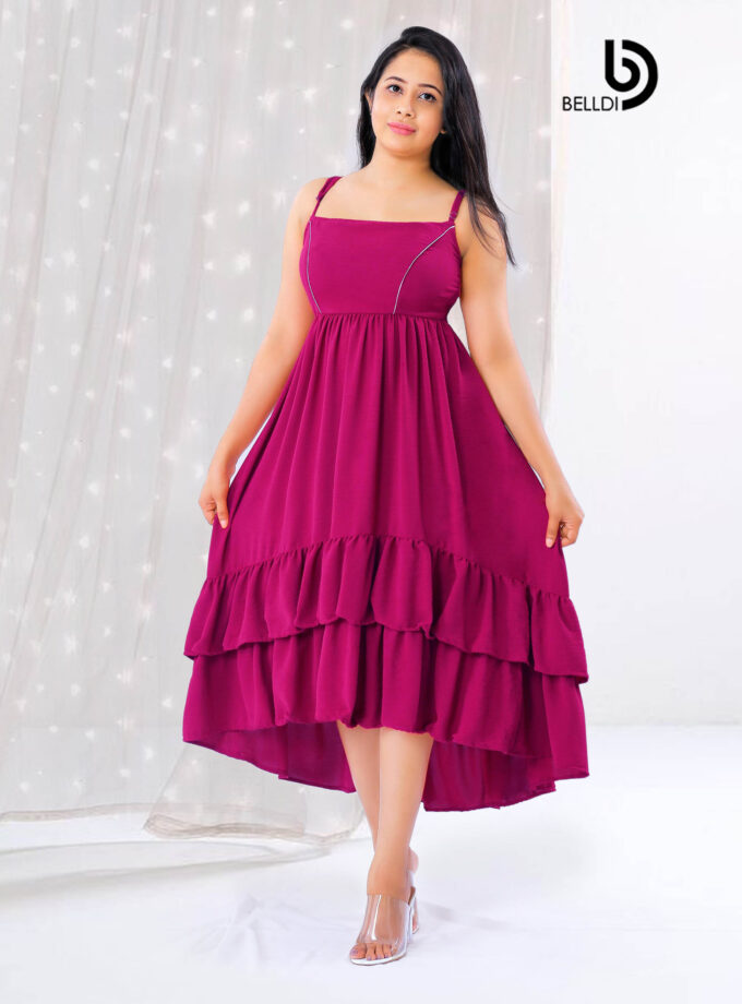 SQUARE NECK SPAGHETTI STRAPS MIDI DRESS