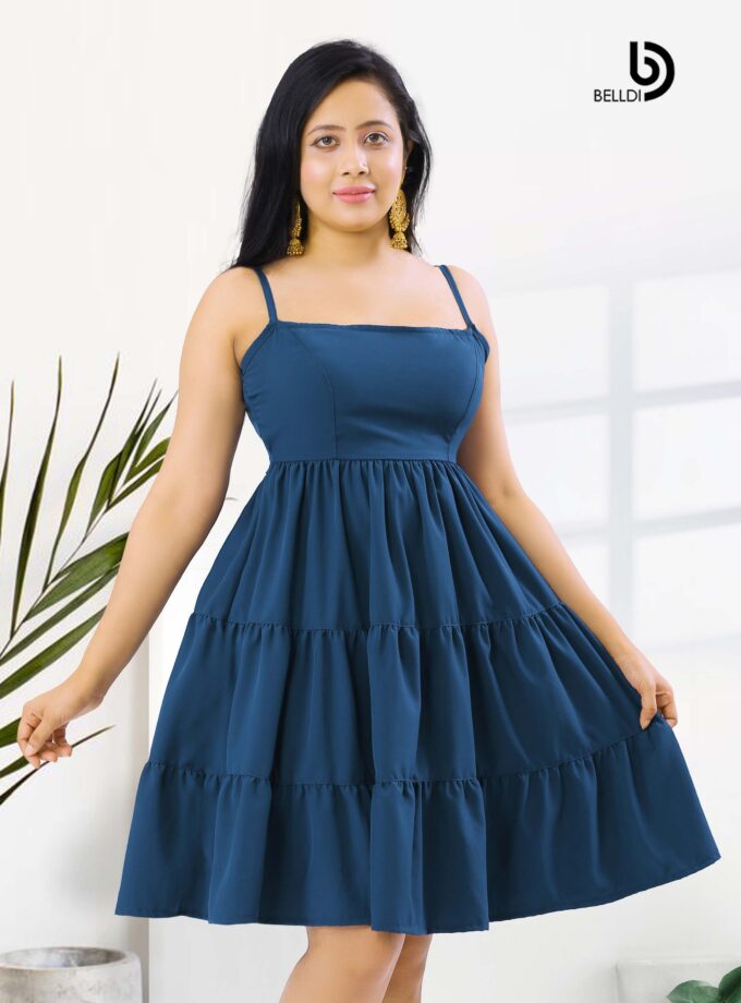 SPAGHETTI STRAP SQUARE NECK SHORT DRESS