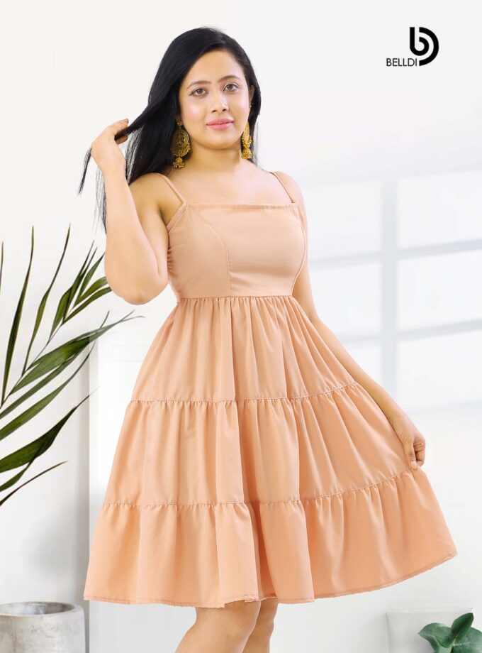SPAGHETTI STRAP SQUARE NECK SHORT DRESS