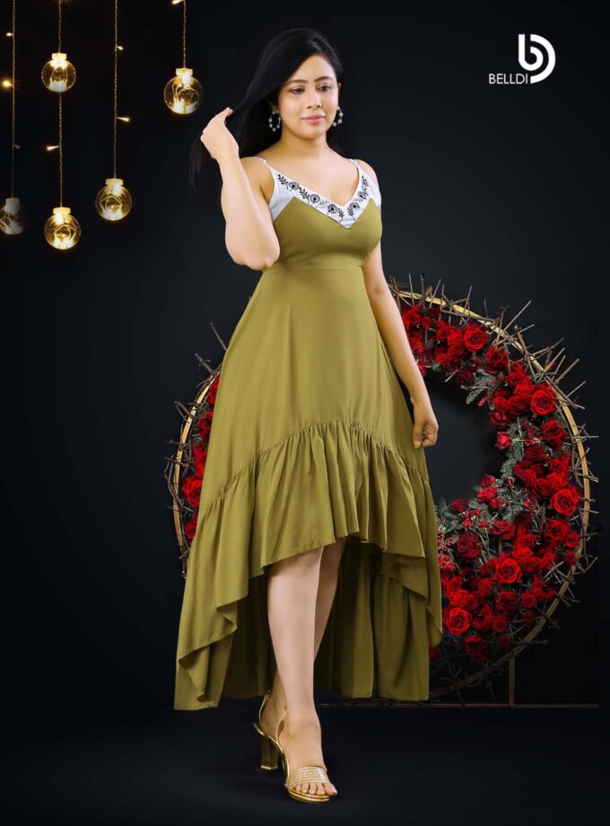 V-NECK SPAGHETTI STRAP HIGH LOW DRESS