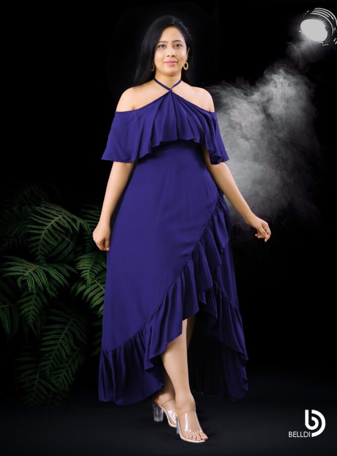HALTER NECKLINE RUFFLES FRAMED LONG DRESS