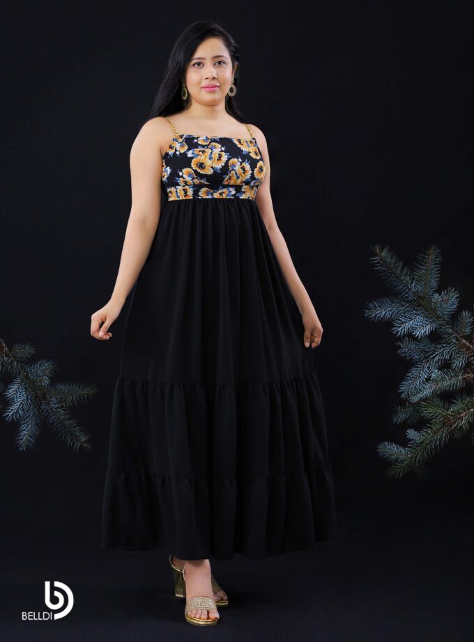 SPAGHETTI STRAP SQUARE NECK LONG DRESS