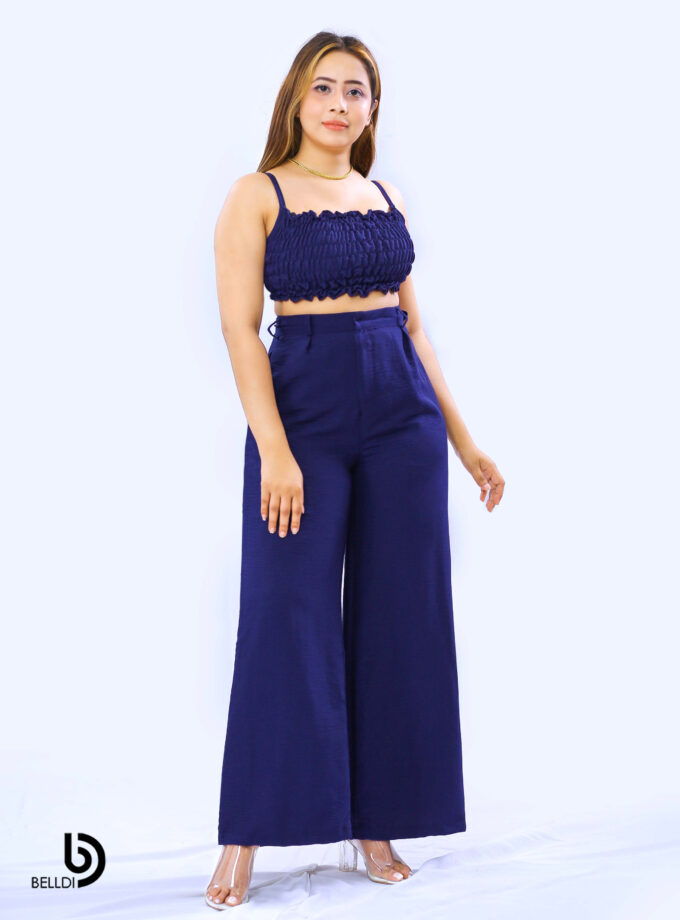 SPAGHETTI STRAP SMOCKED TOP