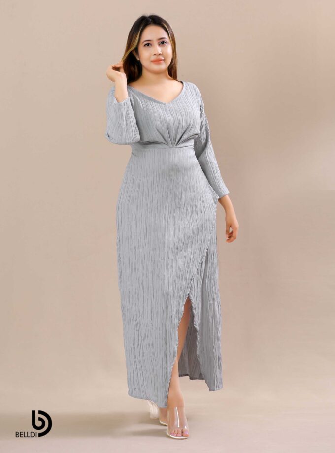 V-NECK LONG SLEEVE LONG DRESS