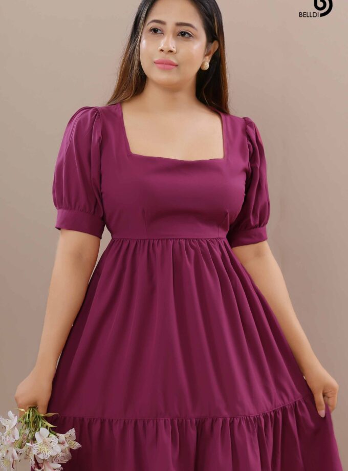 SQUARE NECK PINK SHORT DRESS