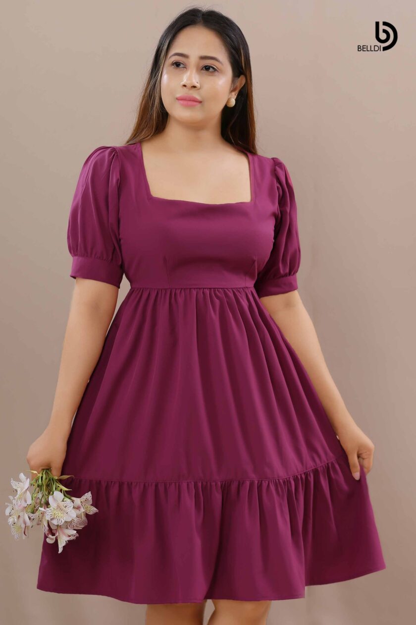 SQUARE NECK PINK SHORT DRESS