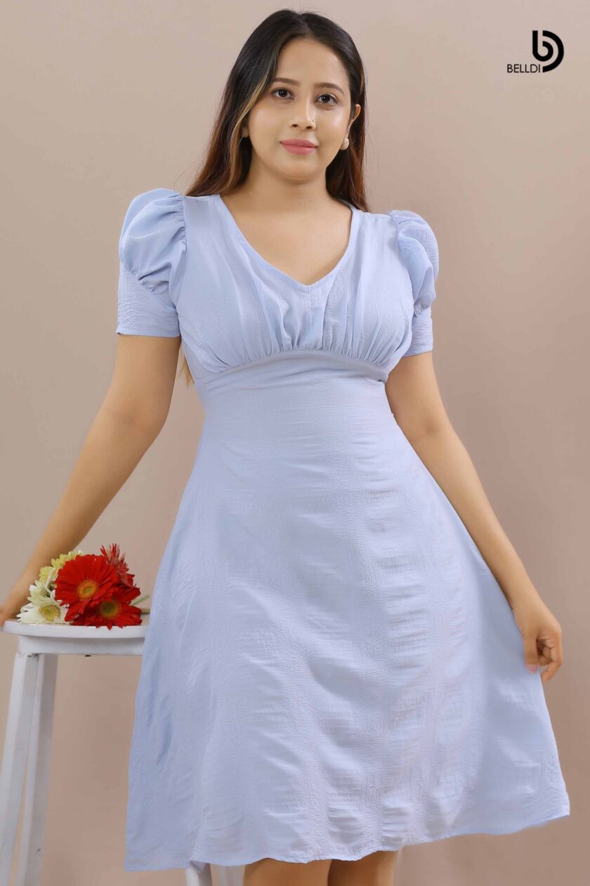 PUFF SLEEVE V-NECK SHORT DRESS