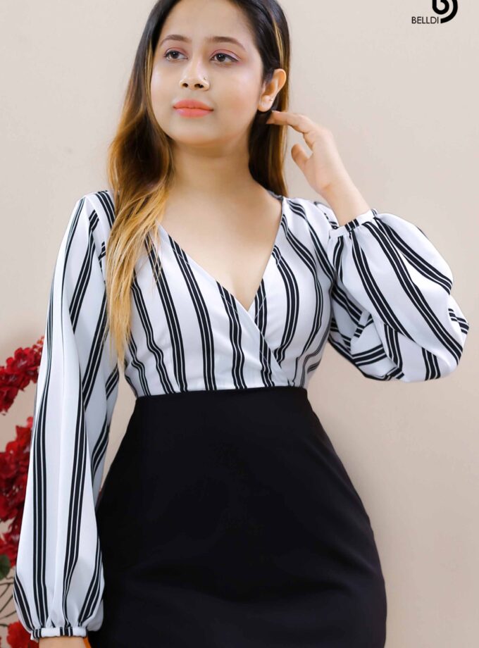 CROSS NECK LONG SLEEVE SHORT DRESS