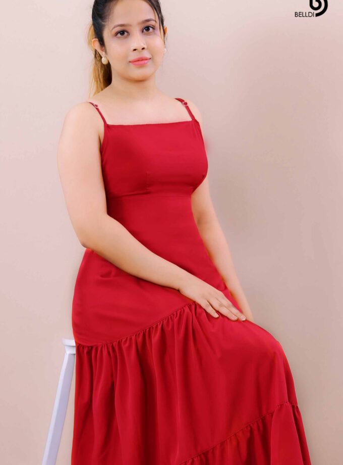 SQUARE NECK SPAGHETTI STRAPS PLANE LONG DRESS