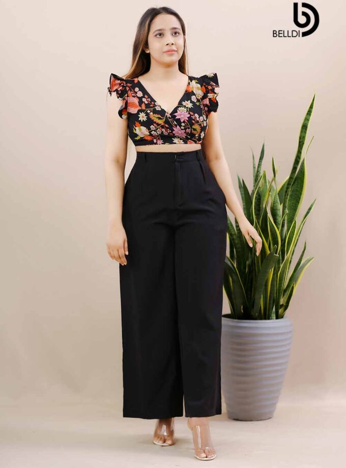 V NECK CROP TOP - BLACK