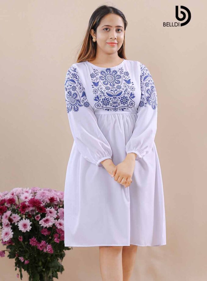 JEWEL NECK LONG SLEEVE PRINTED WHITE SHORT DRESS