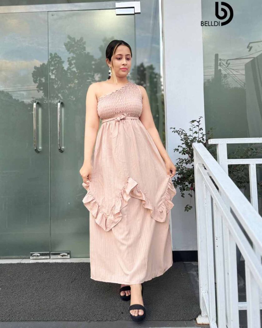 ONE SHOULDER SMOCKED LONG DRESS - Image 2