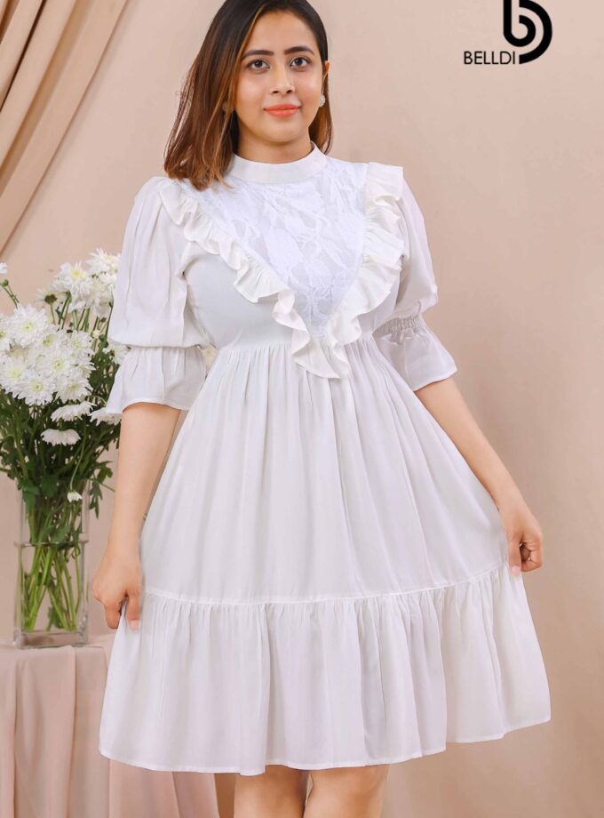 PUFF SLEEVE WHITE SHORT DRESS