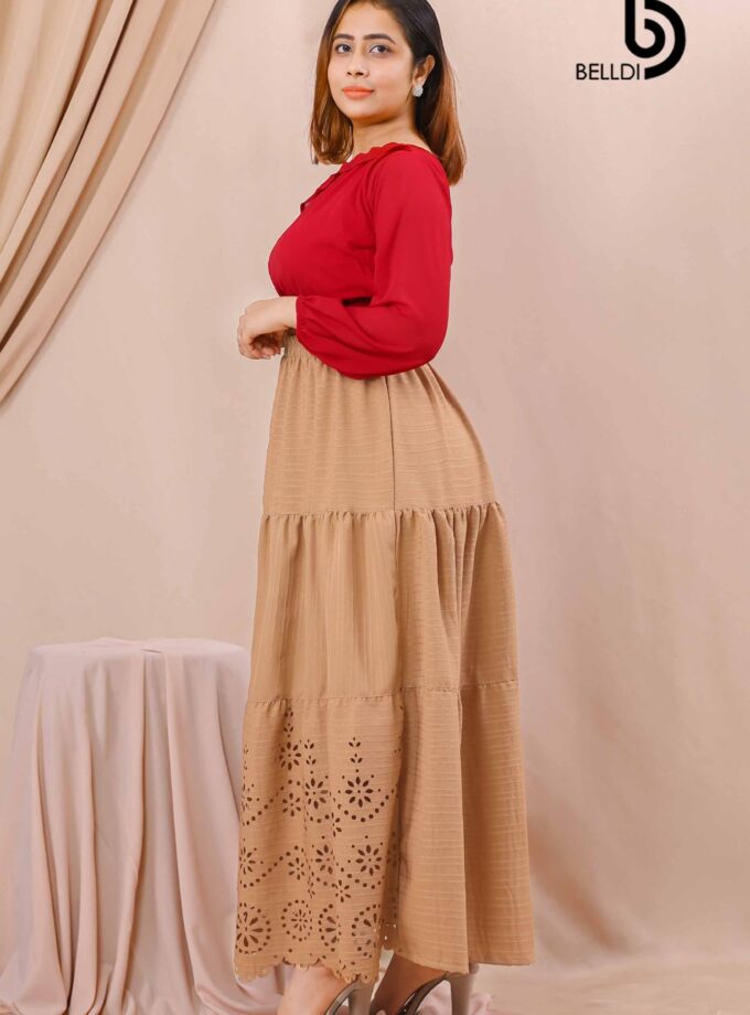 LACER CUT LONG SKIRT