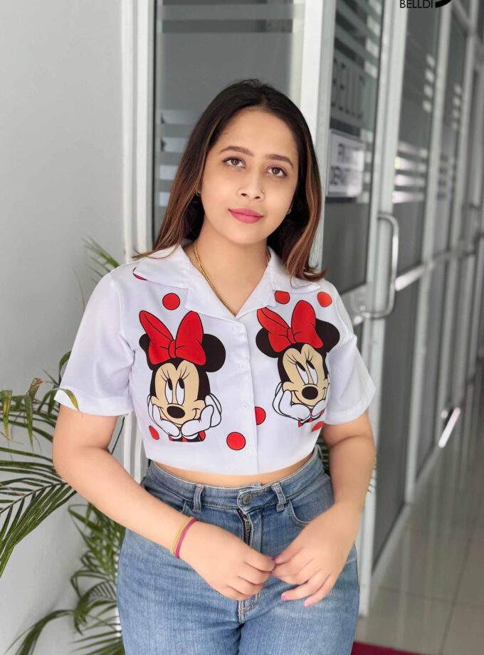 SHORT SLEEVE FRONT OPENED CROP TOP