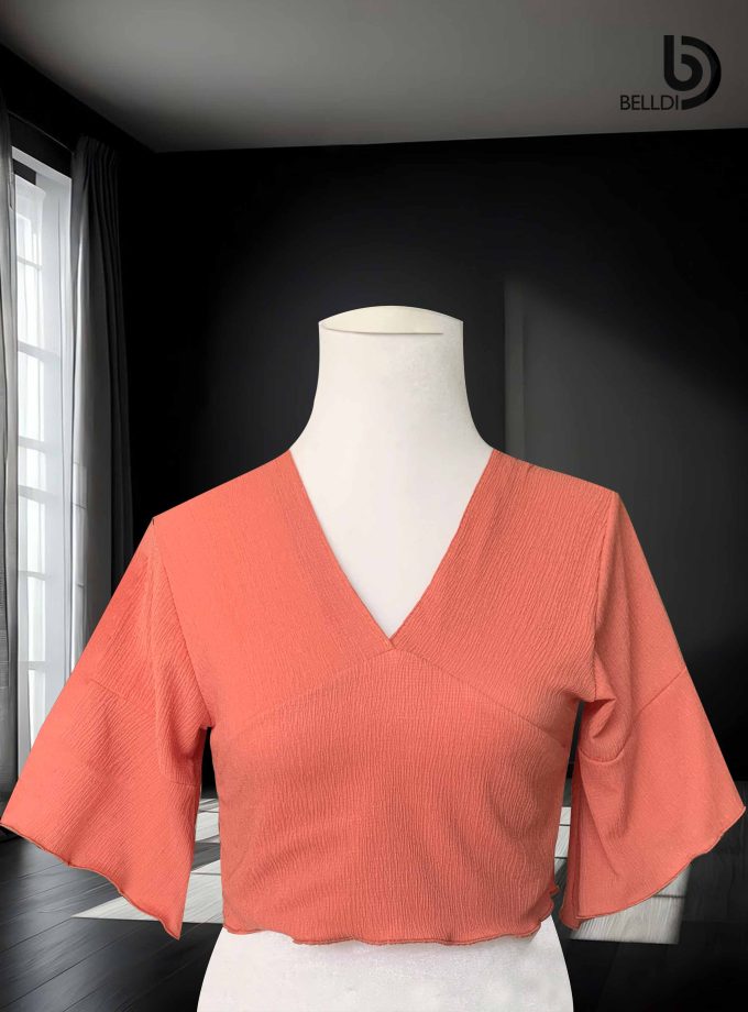 LONG SLEEVE CROP TOP