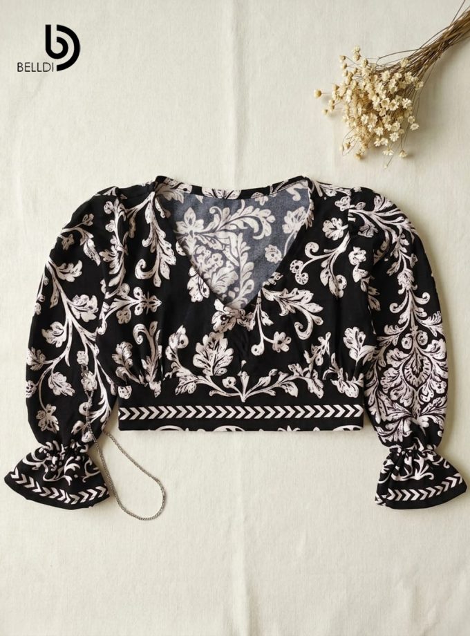 V NECK LONG SLEEVE CROP TOP