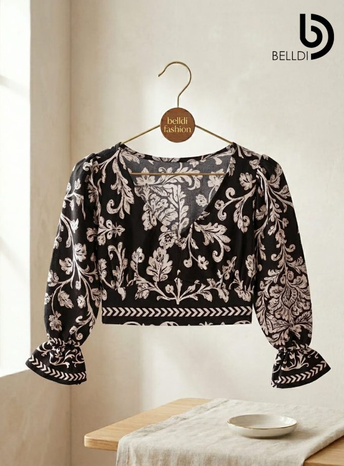 V NECK LONG SLEEVE CROP TOP
