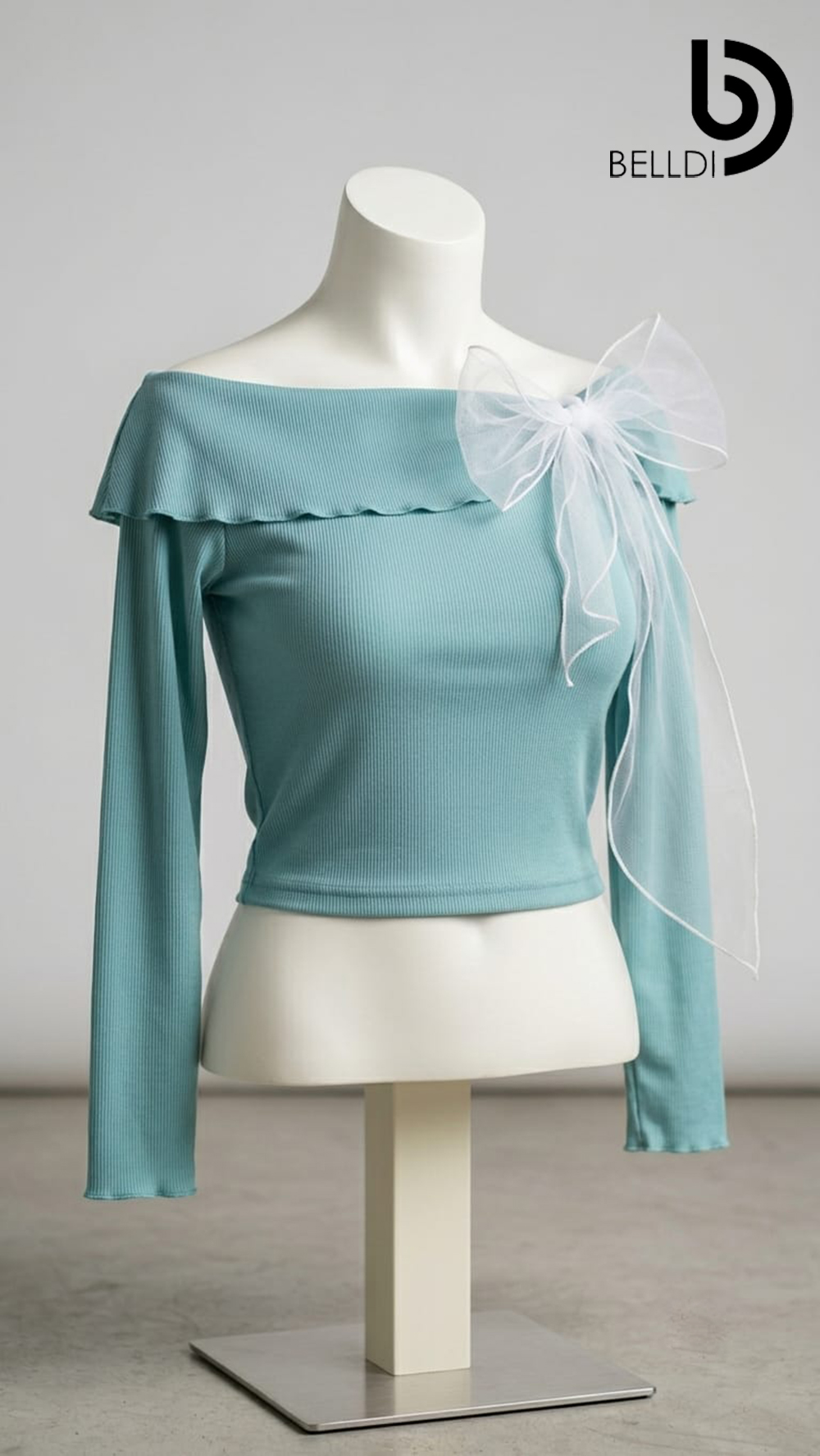 LONG SLEEVE CROP TOP WITH BOW