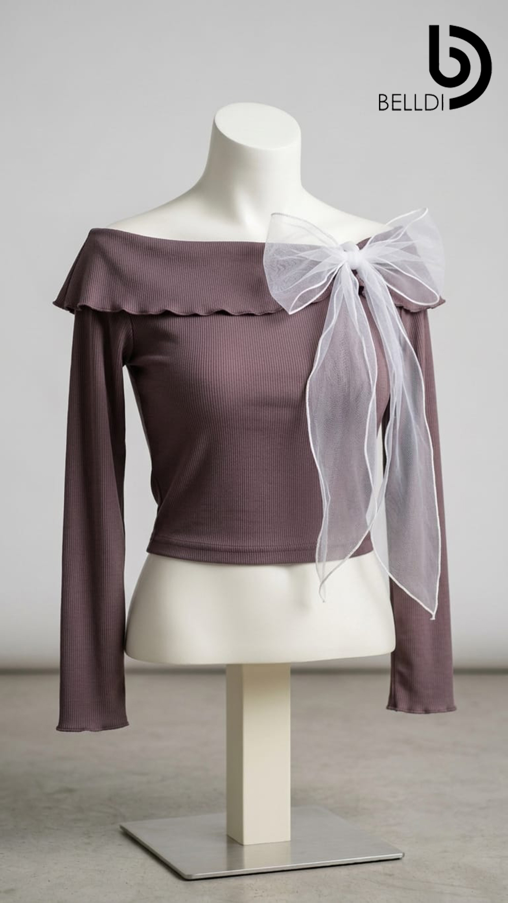 LONG SLEEVE CROP TOP WITH BOW
