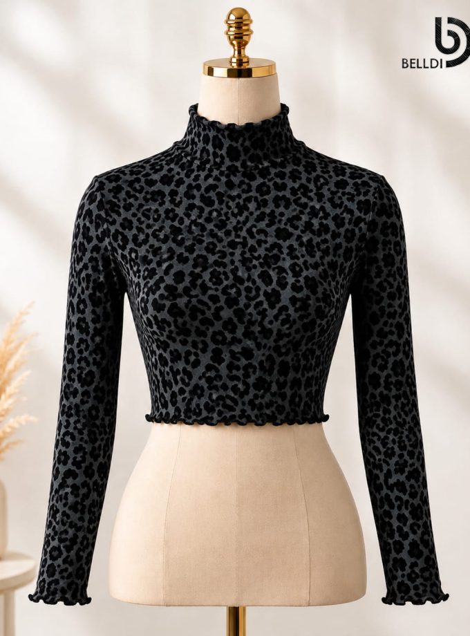 TIGER HIGH NECK LONG SLEEVE BLACK COLOUR CROP TOP