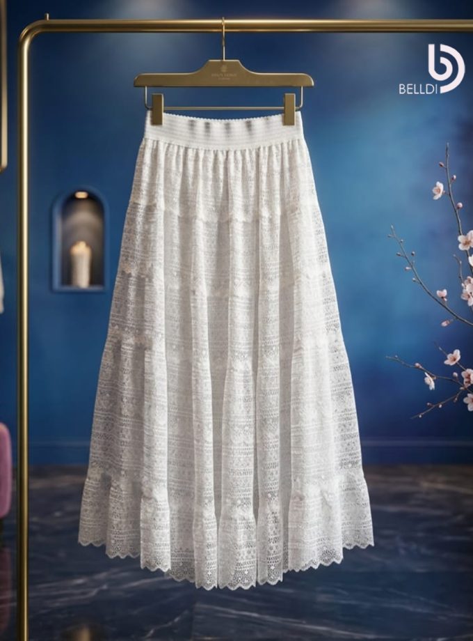 FLORAL LACE MAXI SKIRT