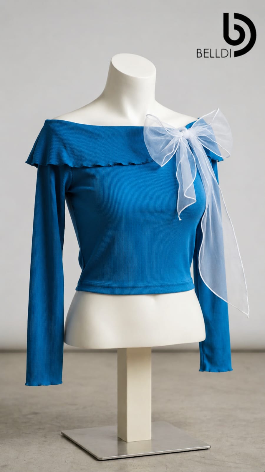 LONG SLEEVE CROP TOP WITH BOW