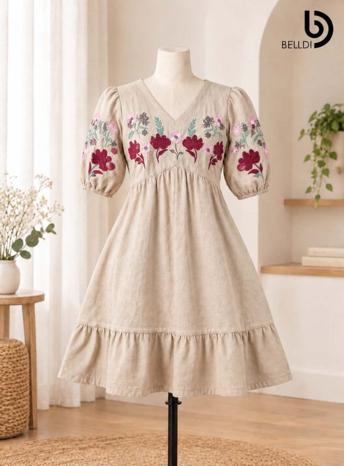FLORAL EMBROIDERED SHORT FROCK