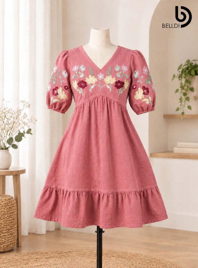 FLORAL EMBROIDERED SHORT FROCK