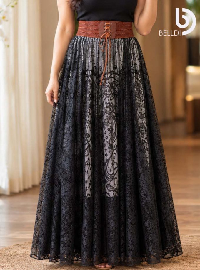 BLACK LACE SKIRT