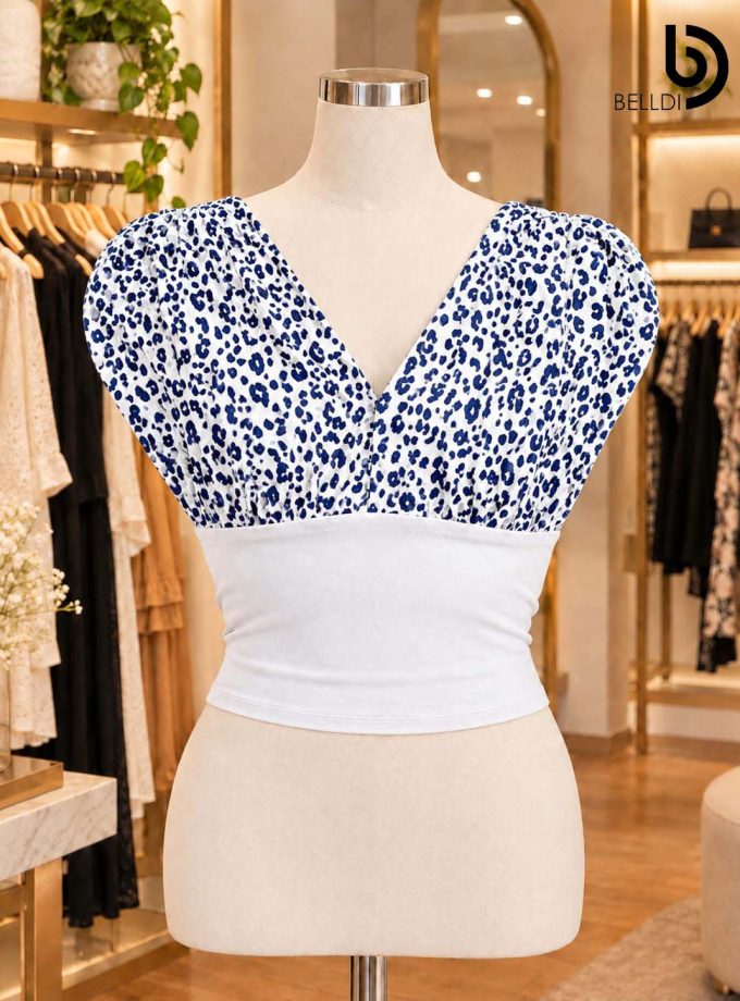 LEOPARD PRINT V-NECK CONTRAST WAIST CROP TOP